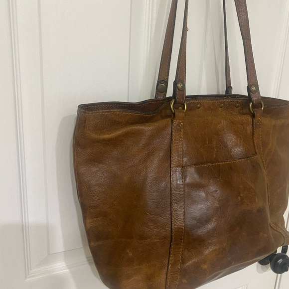 Patricia Nash Benvenuto Leather Tote - Picture 8 of 13